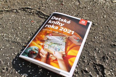 Kniha roka 2021 na pobočkách petržalskej knižnice