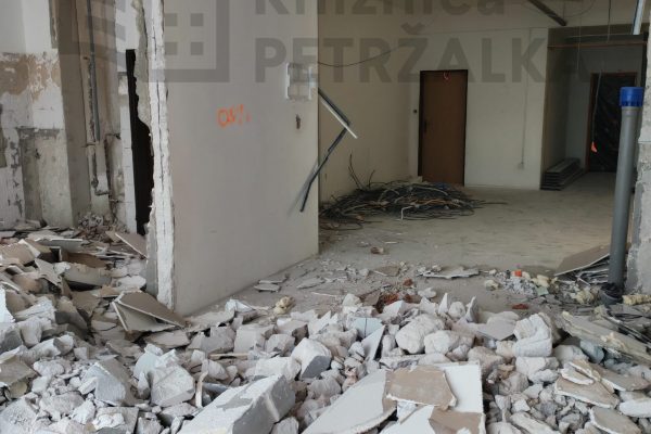 Začiatok rekonštrukcie Fedinova 7